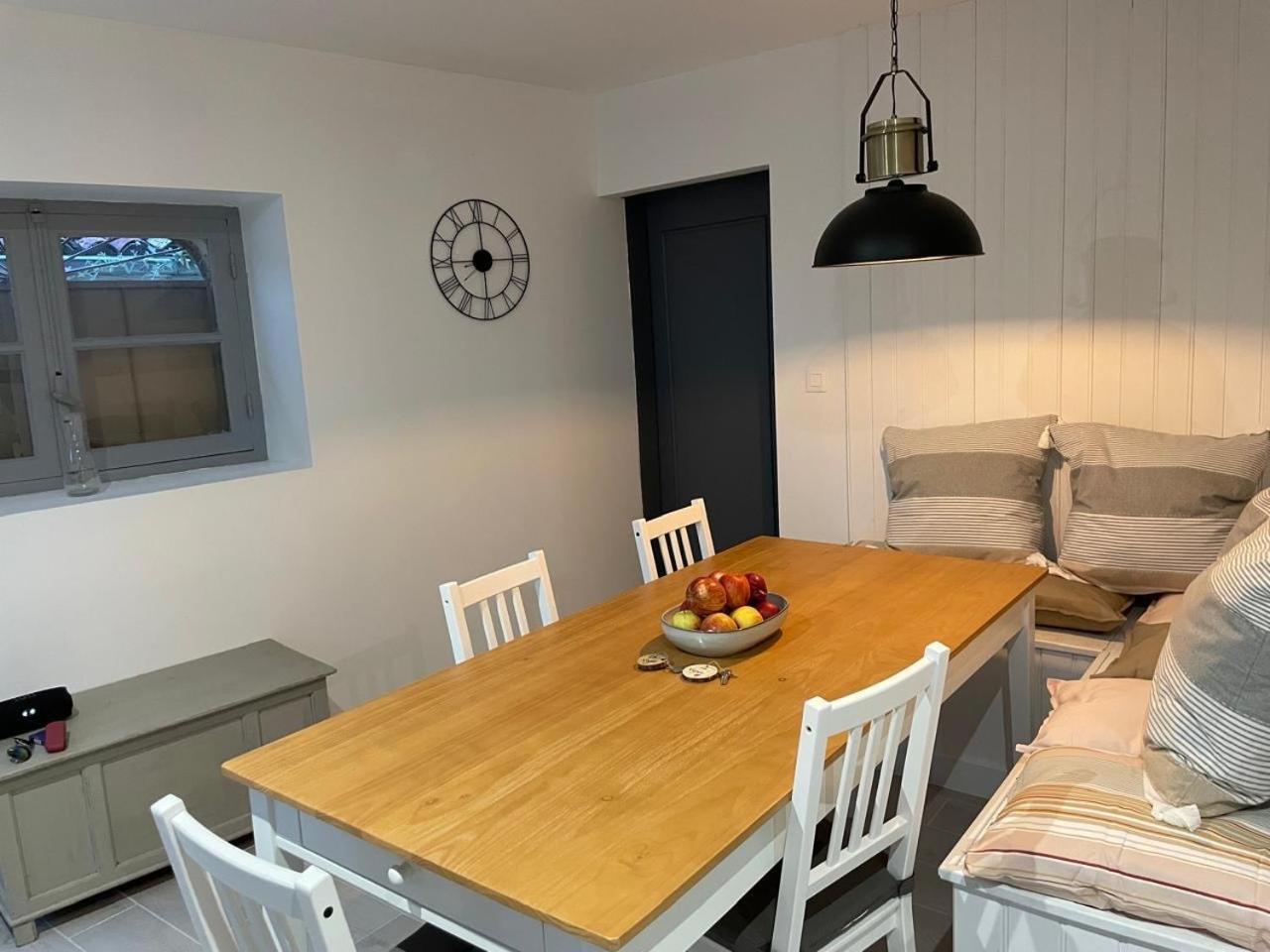 Gites De Verger, Stylish Self Catering Cottages In Sos Екстериор снимка