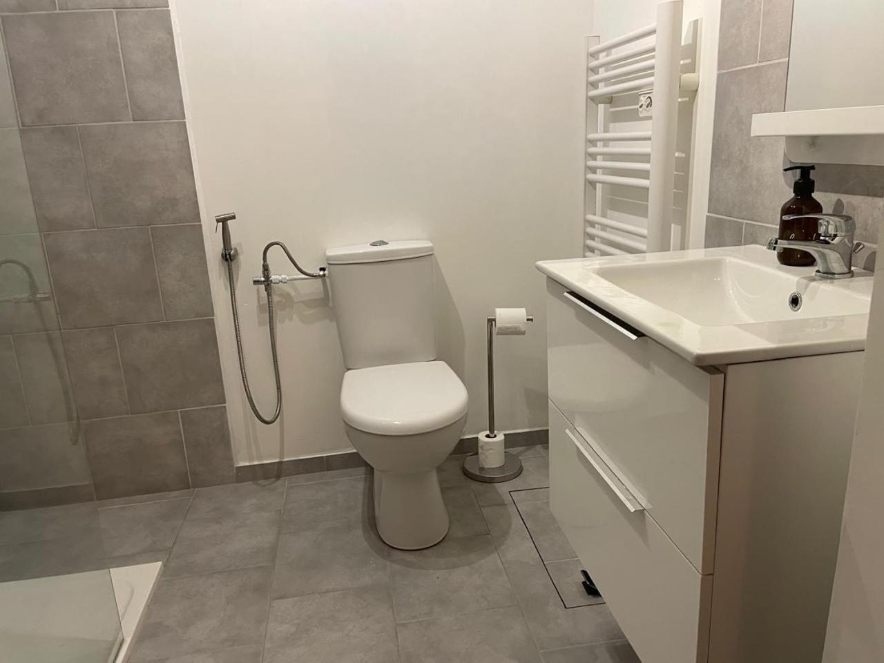Gites De Verger, Stylish Self Catering Cottages In Sos Екстериор снимка